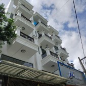 Bán nhà đường số 30 phường 6 QUẬN Gò Vấp, 5 tầng, đường 8m, giá giảm còn 7.x tỷ
